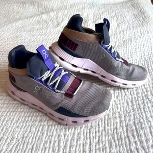 On Cloud Nova Trainers Womens Size 8